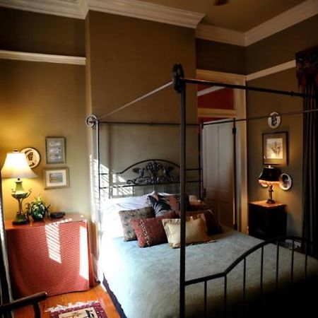 Five Continents Bed And Breakfast นิวออร์ลีนส์ ห้อง รูปภาพ